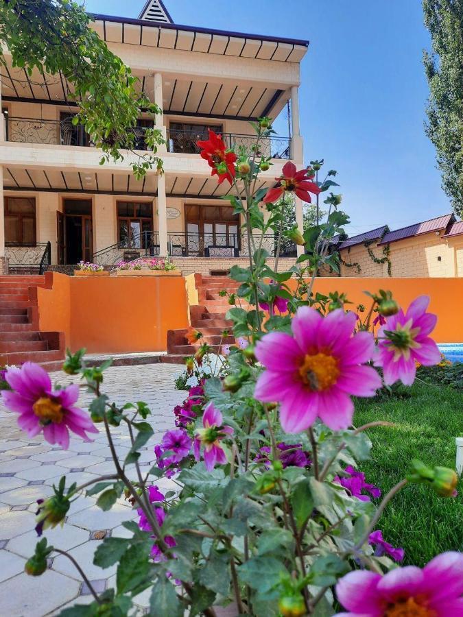 Зона Отдых Apachi В Горах Чимган Chimgan Exterior foto